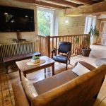 La grande pièce du moulin côté salon